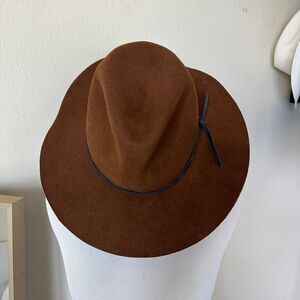 Wilfred 100% wool brown Hat